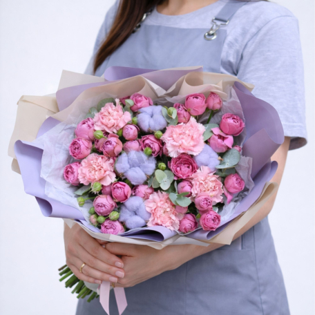 Bouquet "Latona Flowers" rose, carnation, eucalyptus