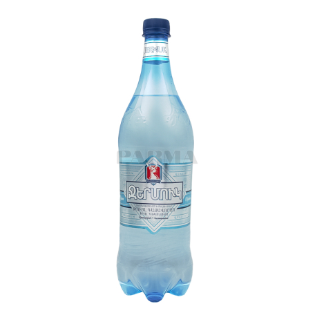 Mineral water 