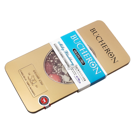 Шоколадная плитка "Bucheron Grand Cru" молочная, черника, миндаль, клубника 100г