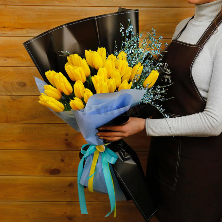 Ծաղկեփունջ «Any Rose Florina» կակաչ