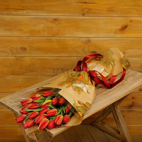 Ծաղկեփունջ «Any Rose Mirela» կակաչ