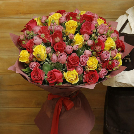 Ծաղկեփունջ «Any Rose Lona» վարդ