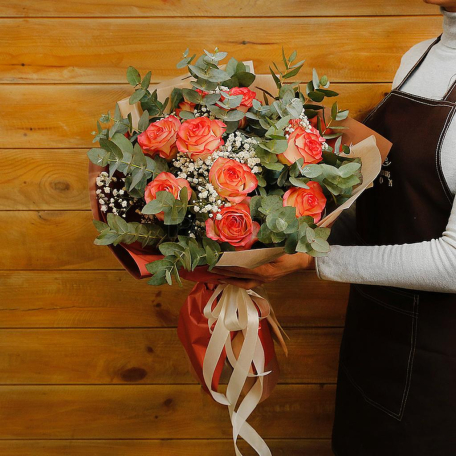 Ծաղկեփունջ «Any Rose Katalina» վարդ, գիպսոֆիլիա, էվկալիպտ