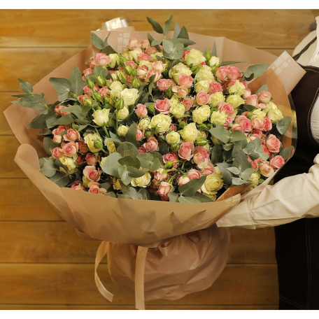 Ծաղկեփունջ «Any Rose Rachel» վարդ, էվկալիպտ