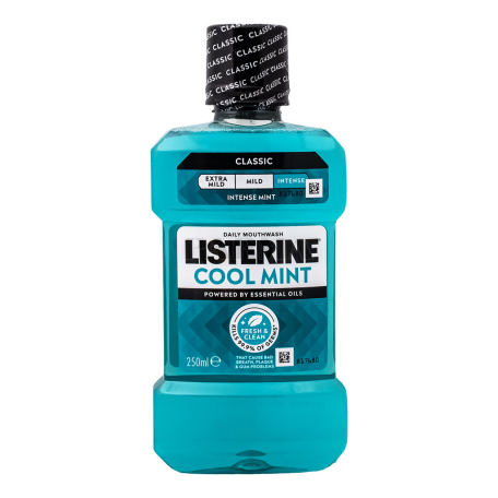 Rinse liquid "Listerine Cool Mint" 250ml
