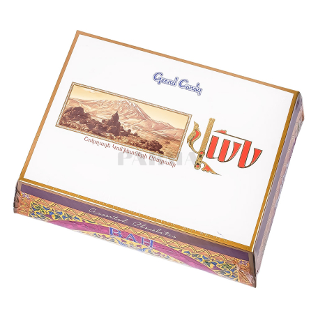 Chocolate candies "Grand Candy Van" collection 520g