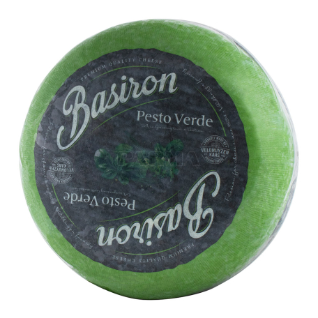 Сыр зеленый `Basiron` с базиликом 50% кг