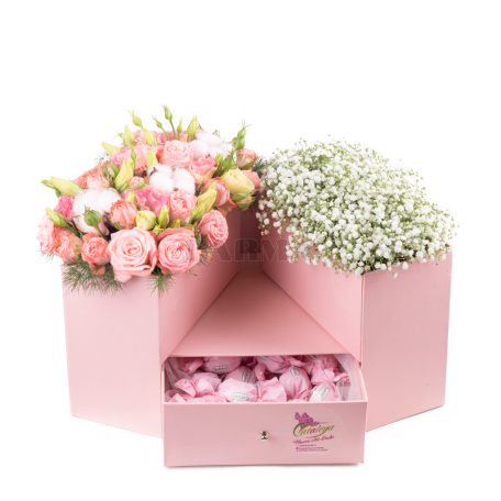 Composition «Cataleya Flowers Art Studio» pink, chocolate