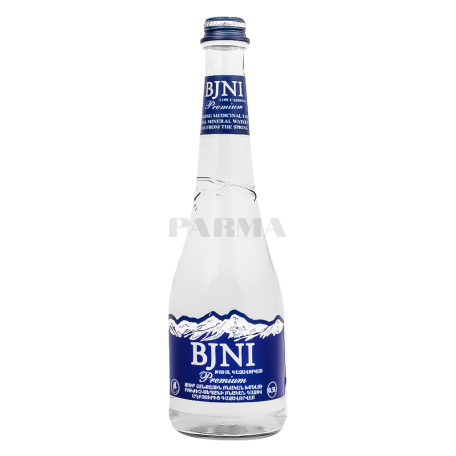 Mineral water 